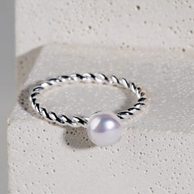 Spun Silver Freshwater Pearl Twist Ring
