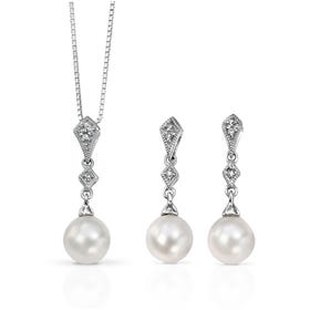 9ct White Gold Freshwater Pearl & Diamond Jewellery Set