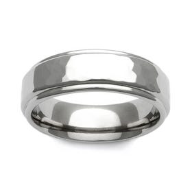 Titanium Polished Hammered Recessed Edge 7mm Ring